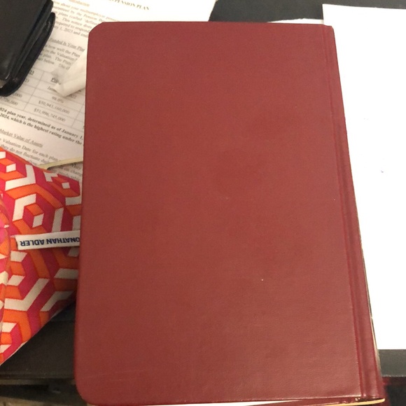 THE MERCK MANUAL Of Diagnosis And Therapy 15th Fifteenth Edition Hardcover Book - Picture 2 of 12